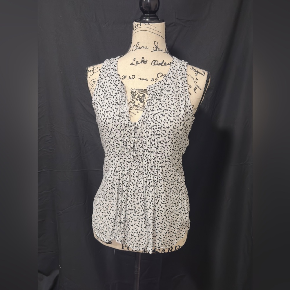 LOFT White Sleeveless V-Neck Sleeveless Blouse with Black Ditsy Floral Print